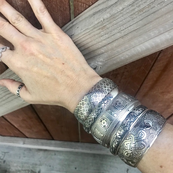 Jewelry - 5 BANGLE SET silver carved cuff BRACELET designs